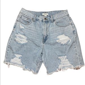 Lightwash Boyfriend Shorts Size 31